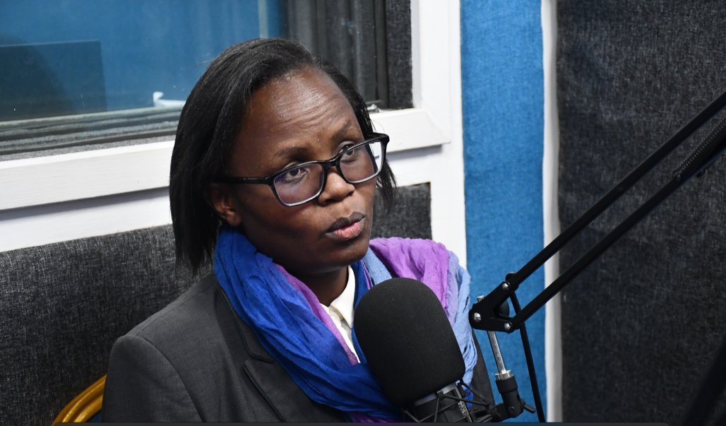 HAKIFM1's tweet photo. Advocate Cicillia Wangari Githaiga of Wangari Githaiga &amp; Co Advocates elucidating more on matters of Environmental Governance  in line with the ongoing Africa Climate Summit 2023 at the KICC, Nairobi Kenya. https://t.co/XI44eEzvXE