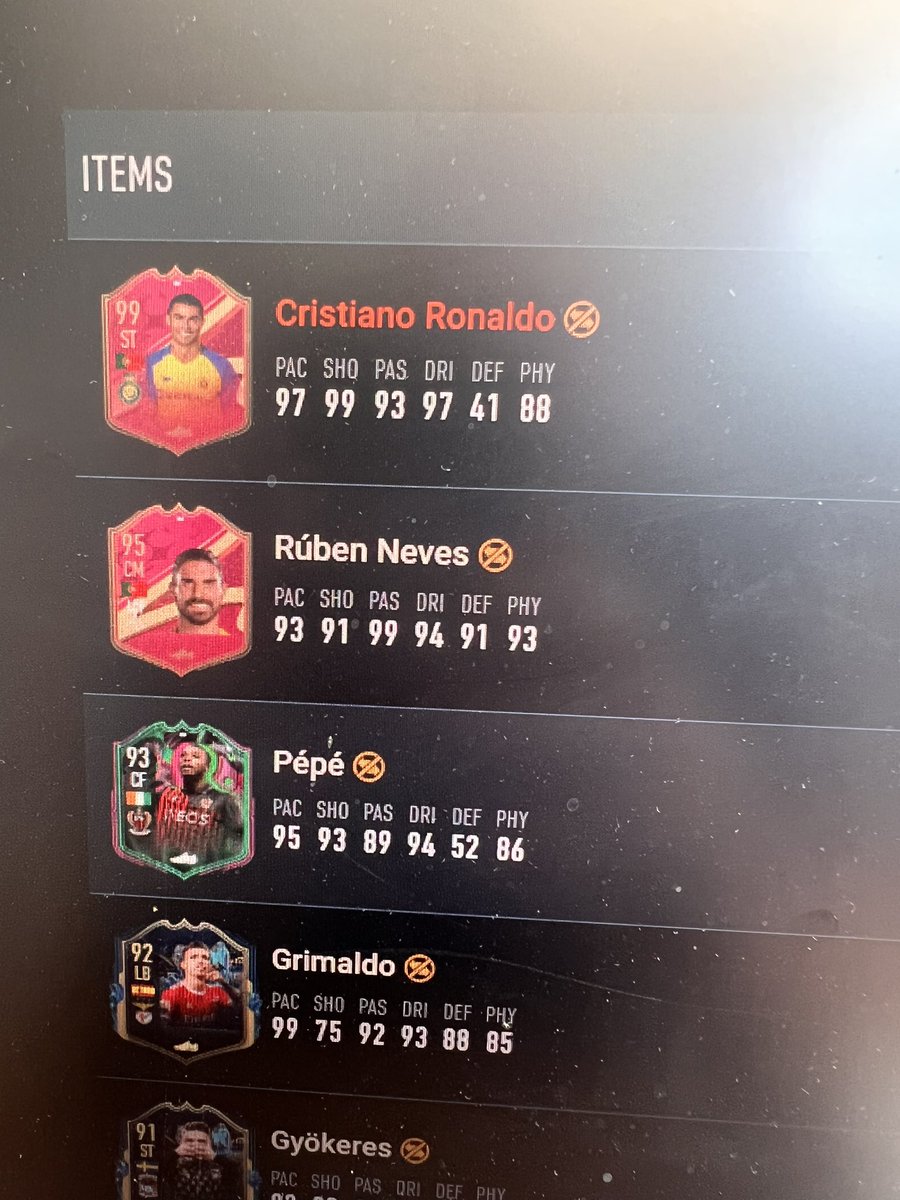 DanHess13's tweet photo. @FUTBIN 84 x 10 😂 https://t.co/hc4JXeiGvn