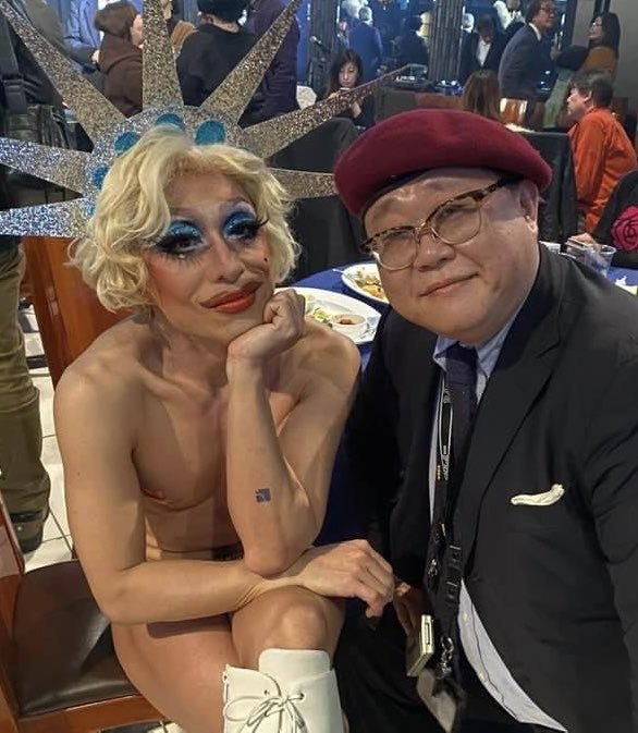 あああああ、ショック！オナン・スペルマーメードさんことナオさんが亡くなられた。これからまだまだたくさんのステージを見たかった。悲しい、残念、無念、何と表現したら良いのか、ぽっかり胸に穴が開いた感じ、、、、、