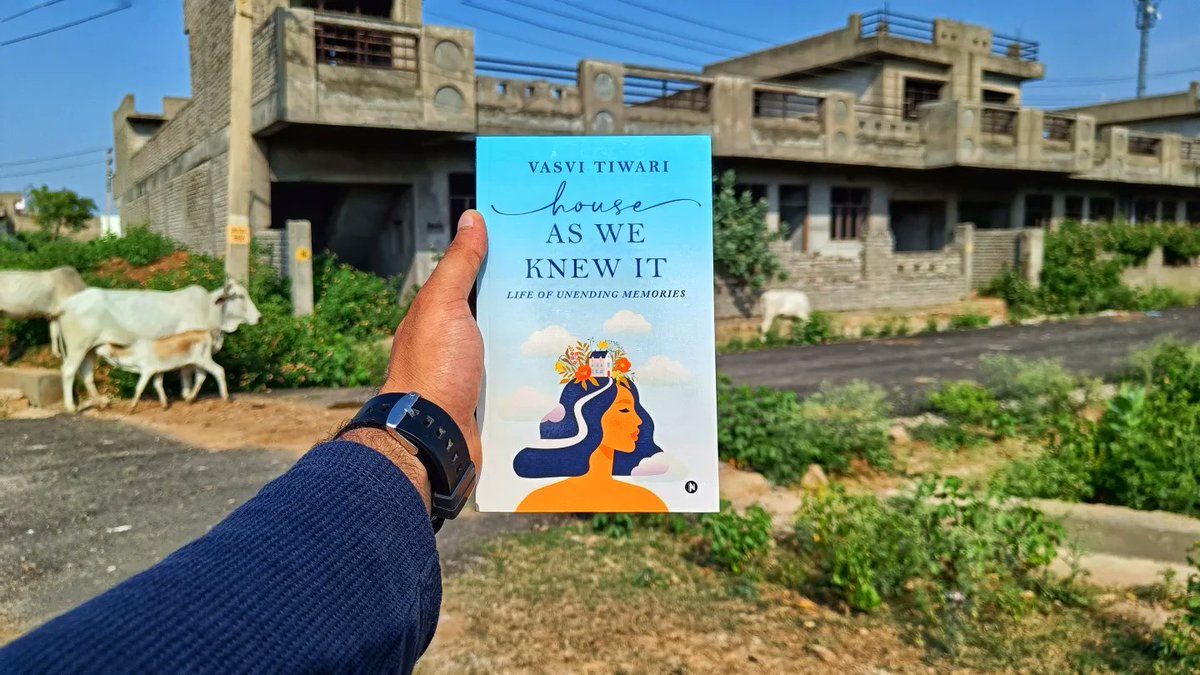 DiabolicalReads's tweet photo. "House As We Knew It" is a soulful yet realistic title, which is written with an approach to provide a common ground in between attachments, emotions and feelings, and the uncertainty of life. 

https://t.co/wGZ5WDTz08

#houseasweknewit #vasvitiwari #memoir #BookRecommendation https://t.co/lmc0BWH95q