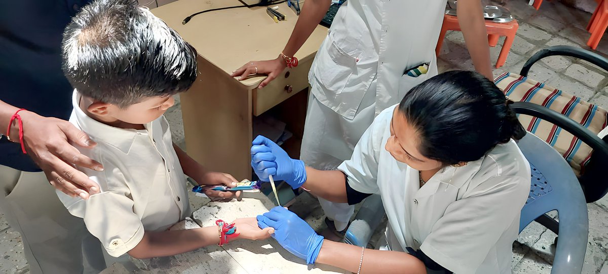 સિકલસેલ સ્ક્રીનીંગ કાર્યક્રમ...પ્રા.શાળા ફણસા ઘોડીપાડા...પ્રા.આ.કેન્દ્ર-ફણસા કલગામ,તા.ઉમરગામ,જી.વલસાડ