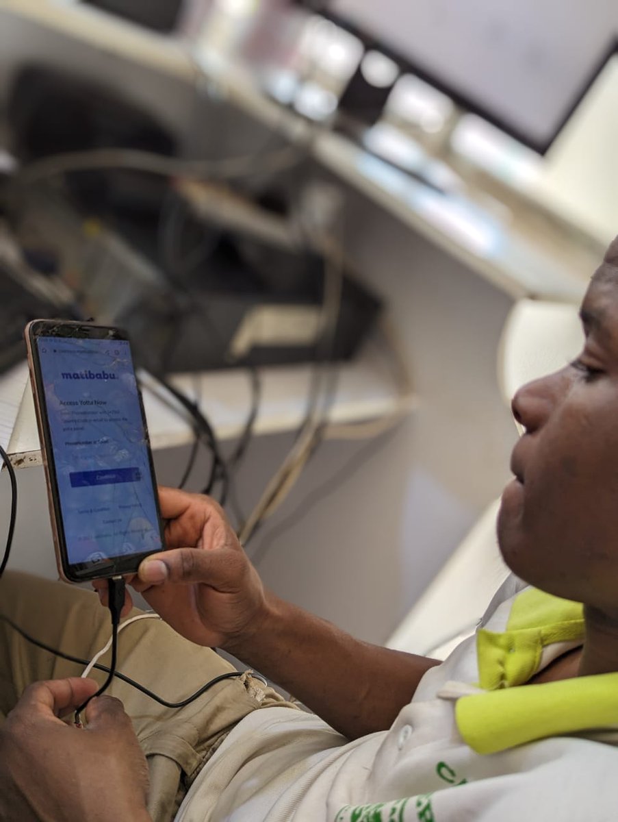 Our customer hailing from Ginko Pharmacy in Kulambiro is utilizing our #yottaPharma system 

You have the capability to access the required information on any device and from any location using any device 

Join the system by reaching out via DM or directly on +256778608856