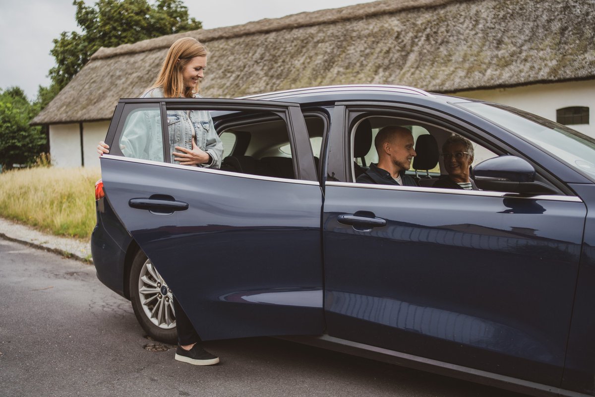 nabo_go's tweet image. Kan samkørsel redde den kollektive transport på landet? Prof. Otto Anker Nielsen fra
@TransportDTU @dtumanagement, politiker @PerLarsenC fra @NTtrafik  @KonservativeDK samt medstifter af nabogo, Kasper Dam Mikkelsen svarer i MobilityTech (ing.dk).