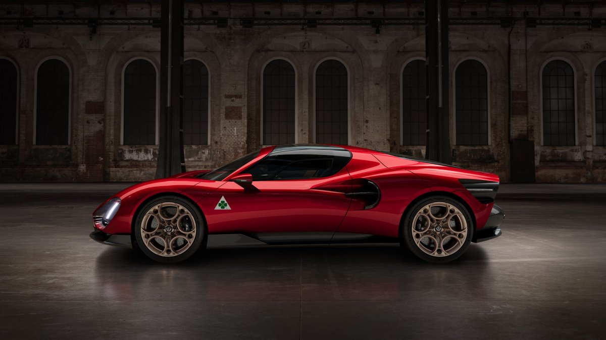 igdigitale's tweet photo. Alfa Romeo 33 Stradale: La rinascita di un'icona tra passato e futuro

https://t.co/GMuXe85ypP

#IGD https://t.co/hc2FUreNtl