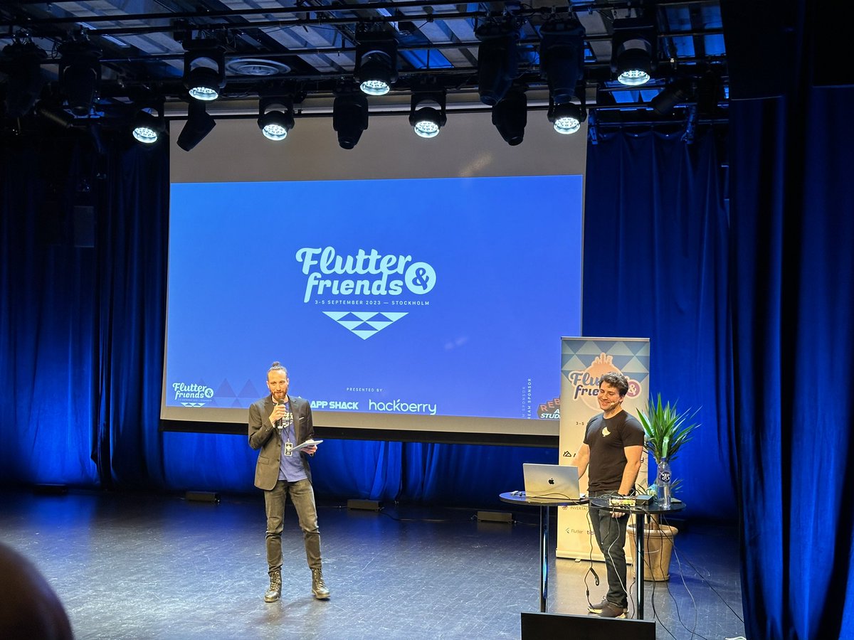 t_lavrk's tweet image. I am excited to kick off the Flutter &amp;amp; Friends conference! 🚀 Let&apos;s dive into the hot push with @felangelov! 💻📱 #FlutterNFriends