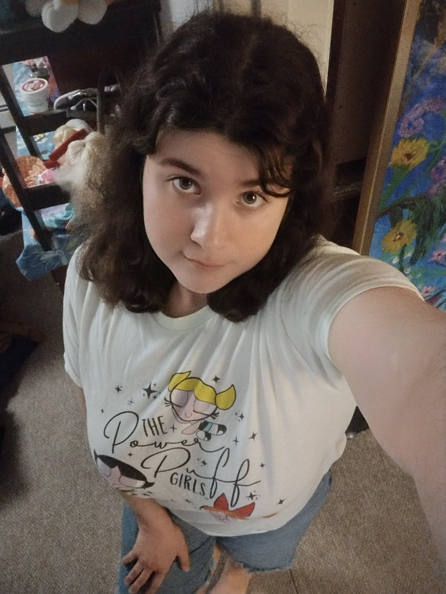 RachaelSadlier's tweet photo. A couple more recent pics 😁
#me #selflove #selfie #leo #selfcare #selca #hair #brunette #shorthair #body #FullBody #mybody #bodypositive #bodypositivity #thepowerpuffgirls #tshirt #denimshorts #mirror #mirrorselfie #mirrorselca https://t.co/NhjI6ncjaj
