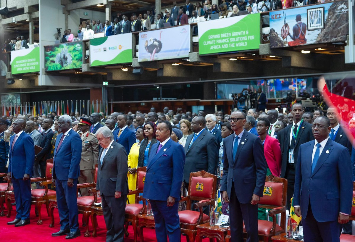 UrugwiroVillage's tweet photo. President Kagame has arrived in Nairobi, where he joins President @WilliamsRuto of Kenya, other Heads of State and Government, and climate change campaigners for the Africa Climate Summit. The inaugural 3-day Summit is co-hosted by the African Union Commission and the Government of Kenya. #AfricaClimateSummit23