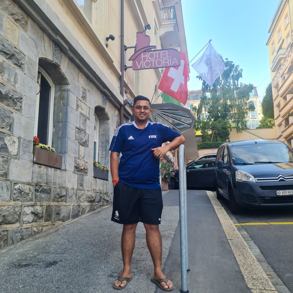Finally touched down after a long-haul journey ✈️! 

Now, it's time to shift gears and prepare for the big moment - defending my thesis project in front of the juries at Université de Lausanne.

#AcademicJourney #MEMOS #LausanneBound