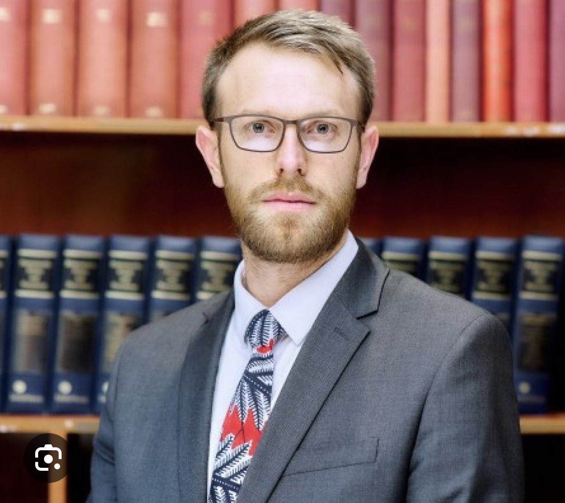 daddyhope's tweet image. The arrest of lawyers Doug Coltart and Tapiwa Muchineripi for protecting their tortured clients from being interviewed whilst under sedation in a hospital must be condemned by all sane citizens home and abroad!

Lawyers shouldn’t be criminalised for doing work!

RETWEET for the…