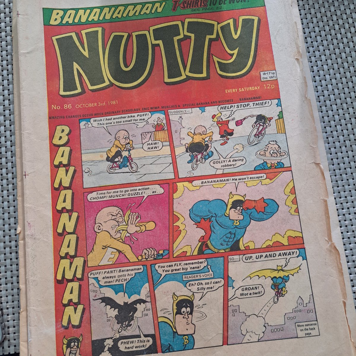 DaveEllis6's tweet photo. Bringing back memories this comic dated 3/10/1981 https://t.co/A7g0v7YWMZ