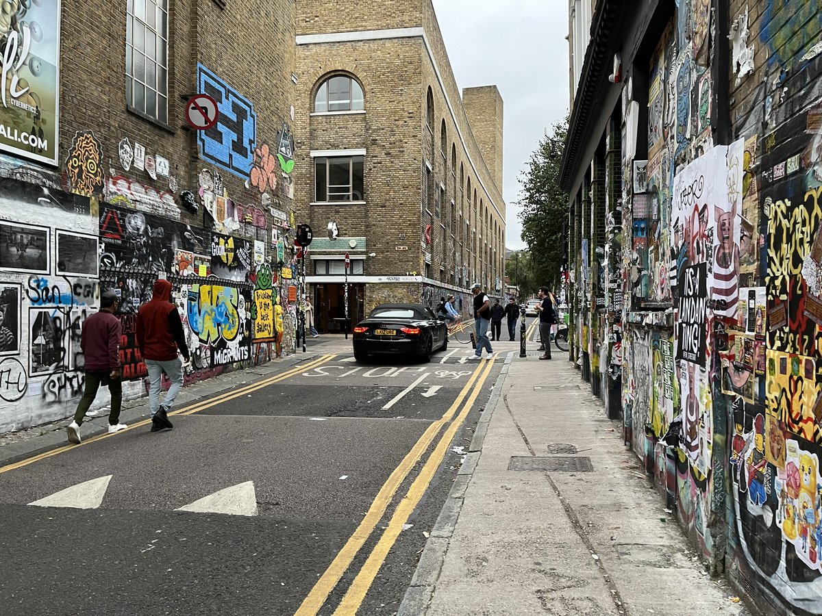 NaomiSuzukiP's tweet photo. #ThisIsLondon
#TheLondon
#KindOfArt
#London
#shoreditch
#ロンドン
#海外生活
#シャバ https://t.co/JxQ3zLcMTv