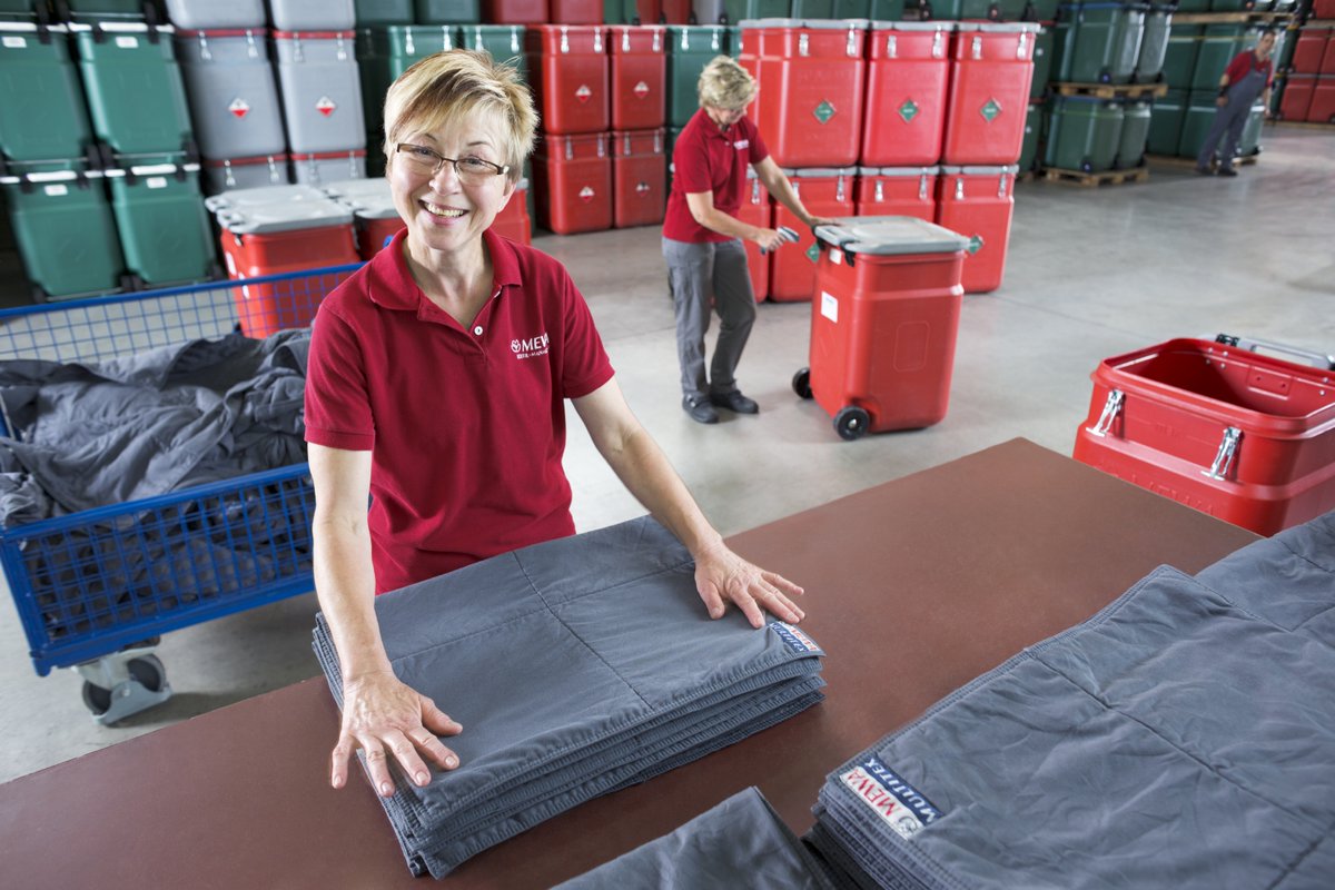 MEWA_IT's tweet image. Con #mewa.tm un servizio a 360° nella gestione di #abbigliamentodalavoro, #panni e #tappeti assorbi olio: fornitura e ritiro, #manutenzione, riparazione, controlli di #qualità e #sicurezza sono inclusi. bit.ly/3mxZM75