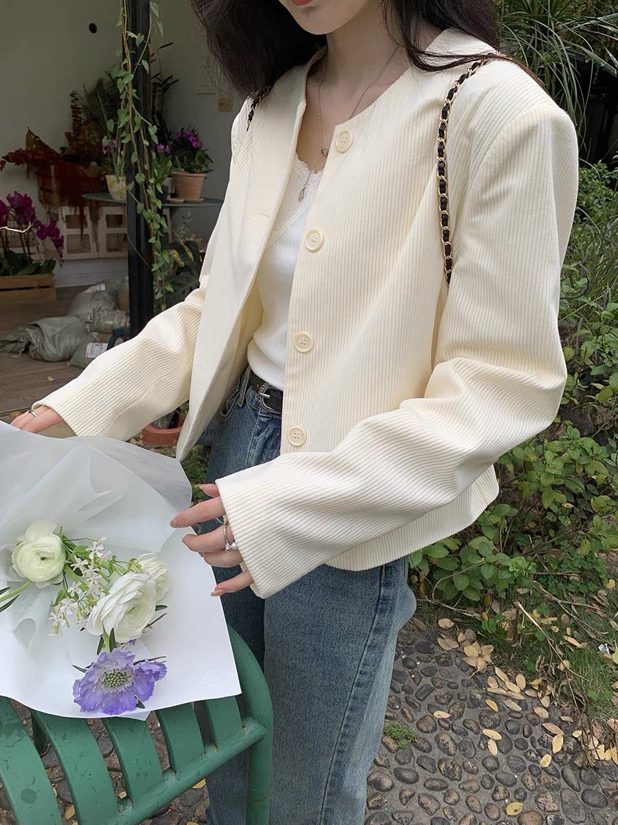 helloapgu_j's tweet photo. เสื้อคลุม เสื้อกันหนาวมาใหม่ ดูดีสุดๆค่า💖 590

https://t.co/na8LnMkRKy https://t.co/lmZHpRDTBe