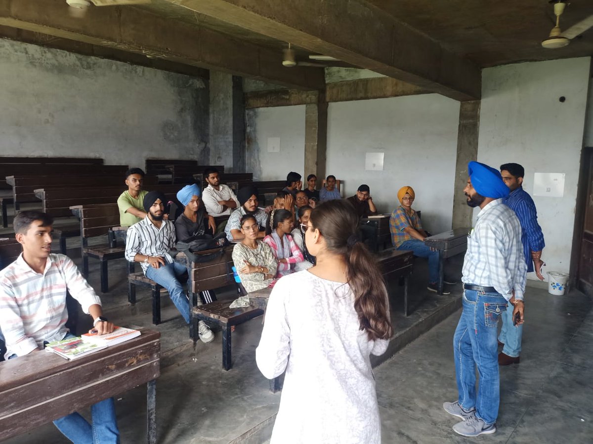 kharar_mc's tweet photo. Citizen Feedback #Segregateyourwaste #homecomposting #donotusesingleuseplastic #Sustainability #IndiaVsGarbage #GarbageFreeCities #WasteToWealth @MoHUA_India @HardeepSPuri
#MeriMaatiMeraDesh #MeraShaharMeraMaan #AzadiKaAmritMahotsav #SwachhBharatMission
@pmidcpunjab https://t.co/fYAwkDFUeJ