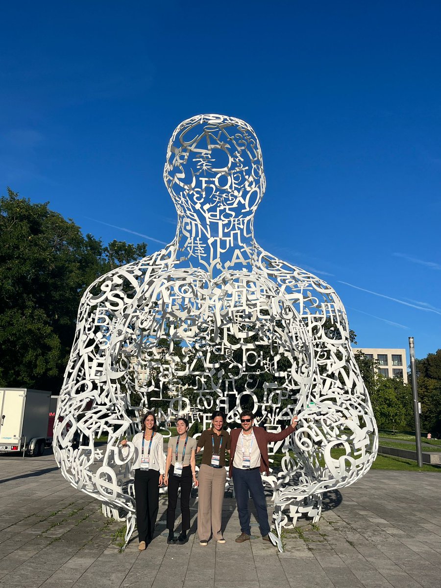 BiomaterialsUPC's tweet photo. BBT members working hard in their conferences and annual meetings... #notreally 😝 @CostPlasTHER @ESB2023 @FEMS_EU @PlasmaMedLab https://t.co/POHBTUW6Z3