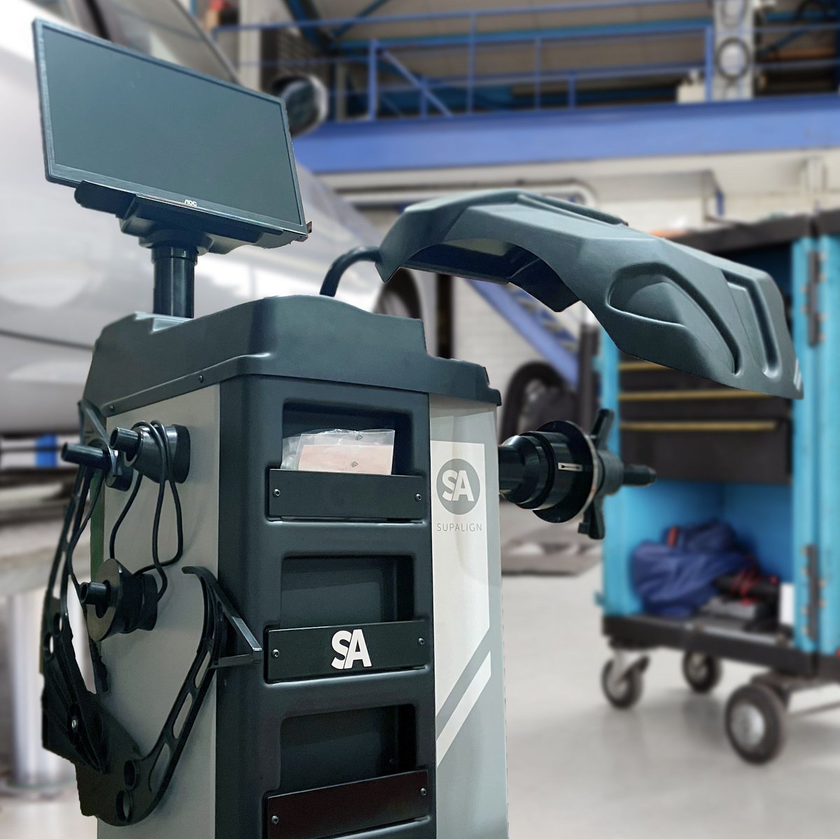 ✔️The recognisable 'SA' logo is looking good on this wheel balancer! 

This one is ready and set up, to be sent out today and will arrive with our happy customer tomorrow.

🚚Next-day delivery is available even on large equipment!

#wheelbalancer #garageequipment #youronestopshop