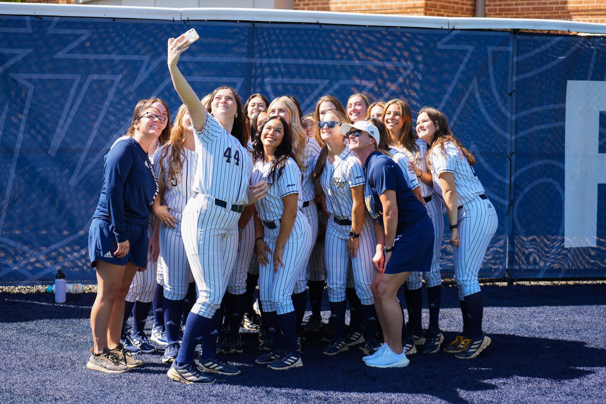 It’s the FIRST day of practice for <a href="/GW_Softball/">GW Softball</a>. FIRE. ME. UP. 🥳