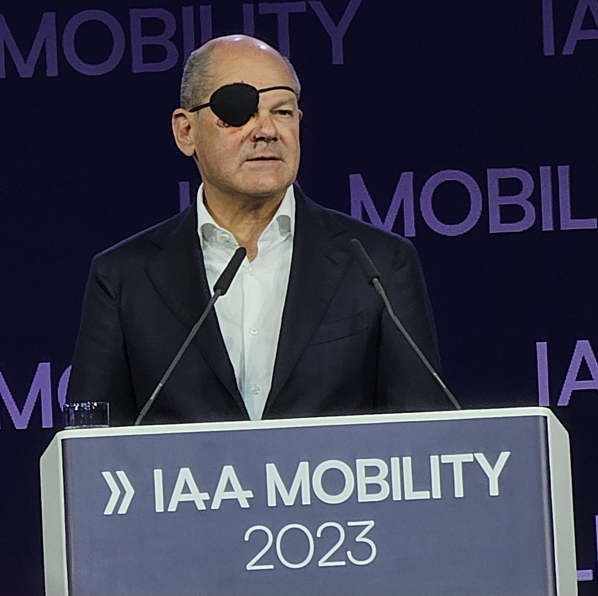 Brigitte Saar tweet media