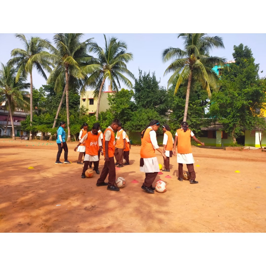 ProSportDev's tweet image. #FromBBSR On 28th August, our Training and Monitoring Officer, Akash Thapa conducted a comprehensive coach evaluation, to ensure that our coaches continue to foster a positive and inclusive culture for the newest cohort of CSP participants.
#sportfordevelopment #s4d #sportforall