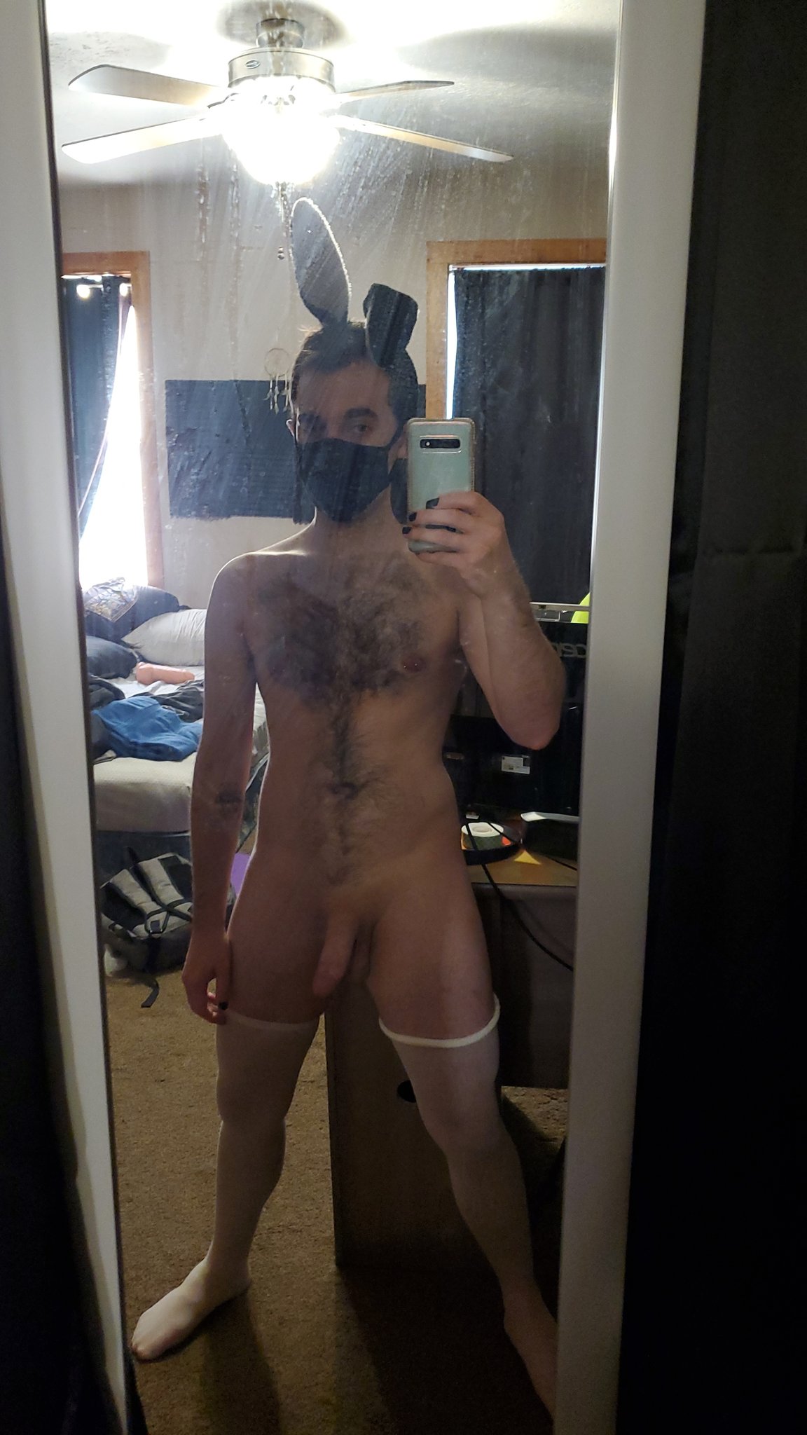 Sorry for the recent lack in content, I've been sick lately and trying to get over a headcold, going to upload again asap! https://t.co/BZVHCPD96t