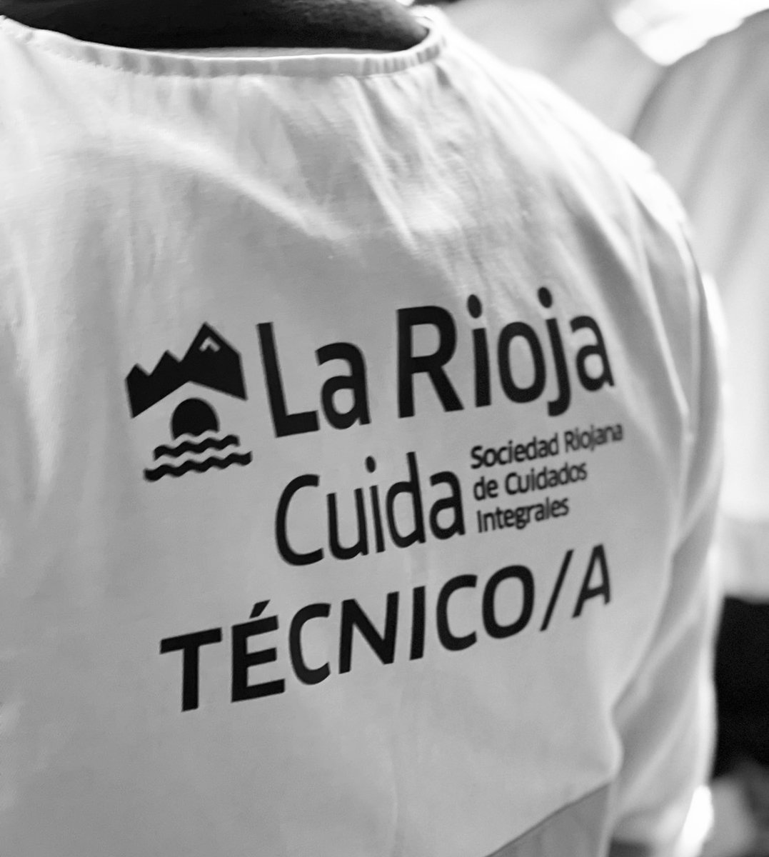 Consternados por el trágico suceso ocurrido anoche en La Rioja, desde Solidarizartes queremos enviar todo nuestro cariño y apoyo a compañeros, amigos y familiares de Manuel, así como desear una pronta recuperación a los heridos.

Descansa en paz.