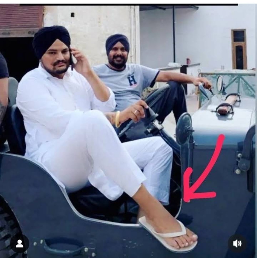 Tanpree19146368's tweet photo. #SpeedUpMoosecase
#JusticeForSidhuMooseWala

ਸਭ ਕੁੱਝ ਤਾਂ ਹੋ...
ਗਿਆ ਏ ....ਤੈਨੂੰ ਕੀ nayion ਲੱਗਦਾ.... https://t.co/Cvil5akKsa
