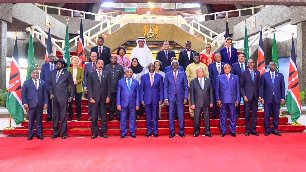Je remercie le Président <a href="/WilliamsRuto/">William Samoei Ruto, PhD</a> pour son aimable invitation et pour l’accueil convivial qui nous a été réservé à l’occasion de ce premier sommet africain sur le climat, en prélude à la COP 28 de Dubaï.
Le moment est en effet propice pour faire le point sur l’état de mise