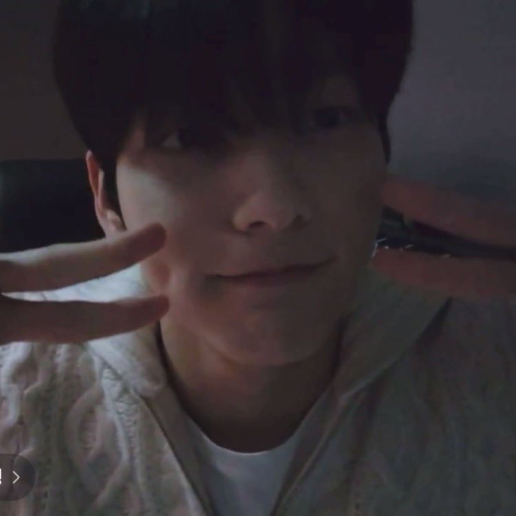 txt_sarangdan2's tweet photo. 말랑말랑말랑말랑 https://t.co/AuUwVoX0OP
