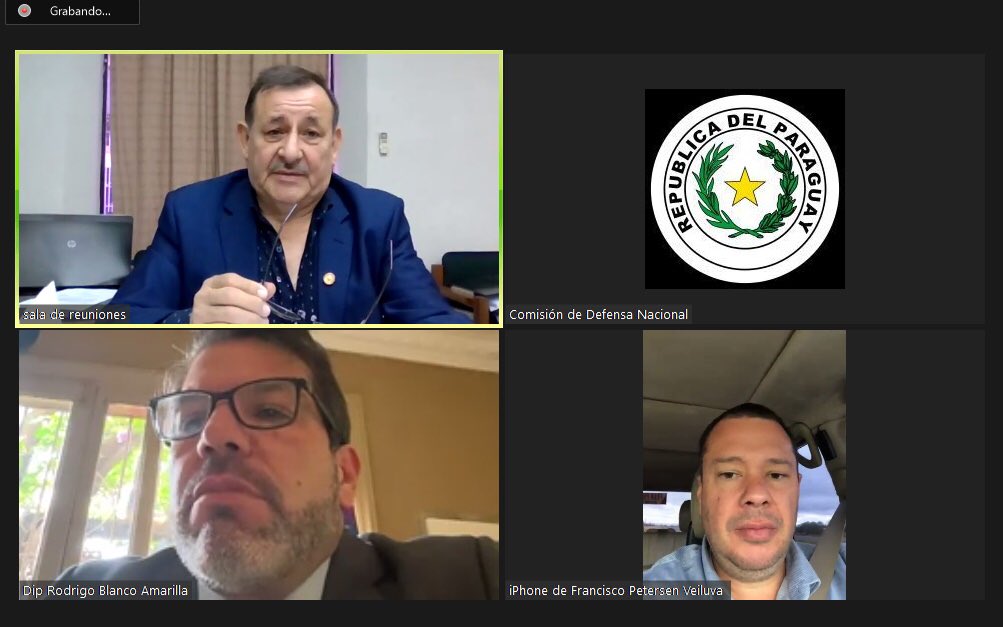 ComDefensaHCD's tweet image. 𝐑𝐞𝐮𝐧𝐢𝐨́𝐧 𝐎𝐫𝐝𝐢𝐧𝐚𝐫𝐢𝐚 𝐝𝐞 𝐥𝐚 𝐂𝐨𝐦𝐢𝐬𝐢𝐨́𝐧

Orden del día 

1. Proyecto de Ley “QUE DISPONE EL TRASLADO DE LA URNA CON LOS RESTOS DEL HÉROE MILITAR, LÍDER POLÍTICO Y PRESIDENTE DE LA REPÚBLICA GENERAL PATRICIO ESCOBAR CÁCERES AL PANTEÓN NACIONAL DE LOS HÉROES”