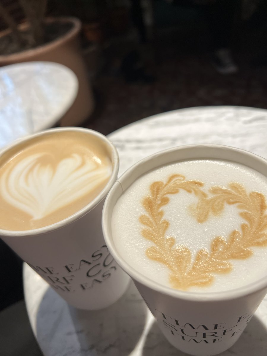 AliceSaxeOF's tweet image. latte art is a dope 
someday I'll learn to do the same