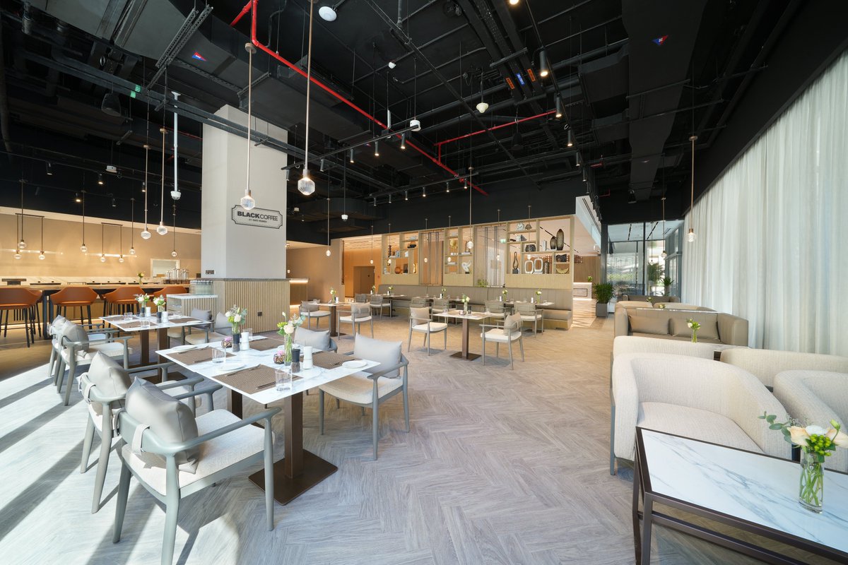 Cheval_Global's tweet image. We are thrilled to announce that our restaurant space at Cheval Maison – The Palm Dubai will now be home to Black Coffee by Café Younes. This restaurant will welcome both our guests and non-residents, fostering a vibrant connection with the local community. #ChevalCollection