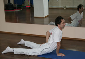 agileangel11's tweet photo. 2/👨‍🔧 I found the photos on my old blog. I taught yoga at a #fitnesscenter. 1 day I asked myself a #key #marketingquestion. Who is my #targetaudience? What is my #uniqueoffer?  Then I came up with a comic name #Yogafor #engineers - in #cryptoworld  it is  #Yoga for #developers 🛠 https://t.co/uVi0pQIm3e