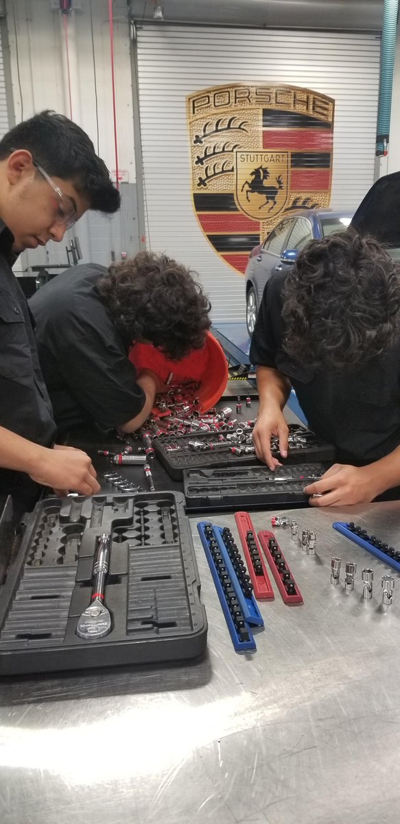 Auto_Tech tweet media