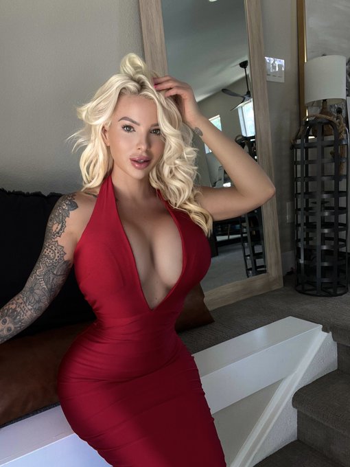 Where should we go on a date? https://t.co/L3EFKLPVa8