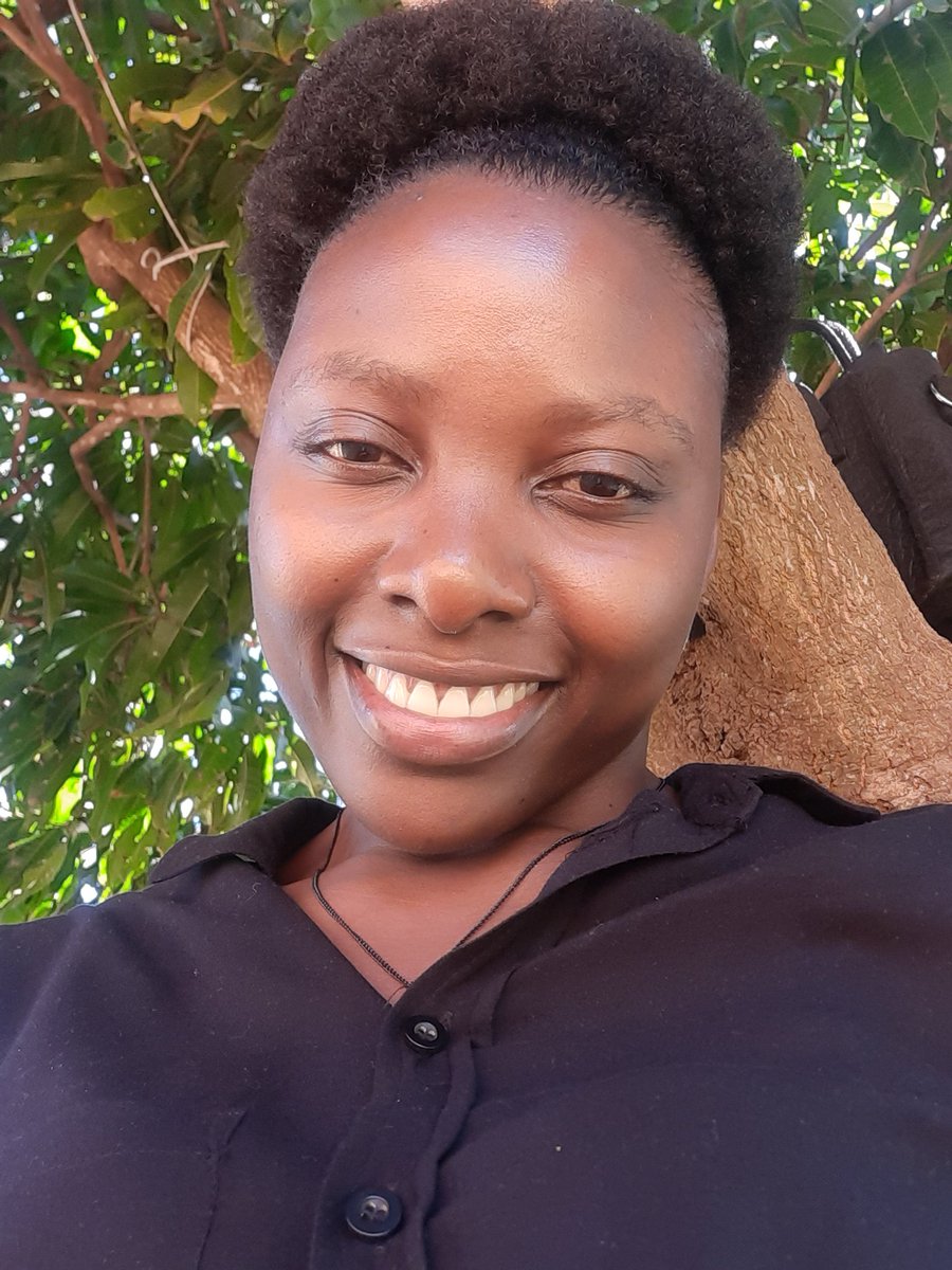 deep_renzo's tweet photo. Sanga misi ri rothe nga hafha Tembisa kha Mbekanyamushumo ya #Dziaorowa326pm na @Ticoliphadzi @shandu_vele na Mubveledzi @Rendys123 Musumbuluwo u swika Lavhutanu kha @Phalaphala FM nga #Chooseday ndi chooza @Mbaimbaivhahan1 Vhahangwele❤️
#Azisheeeee #Chooseday🎶🎼🎵🎧📻🎙️🕺🏿💃🏿🔥 https://t.co/KYmoEMJ60F