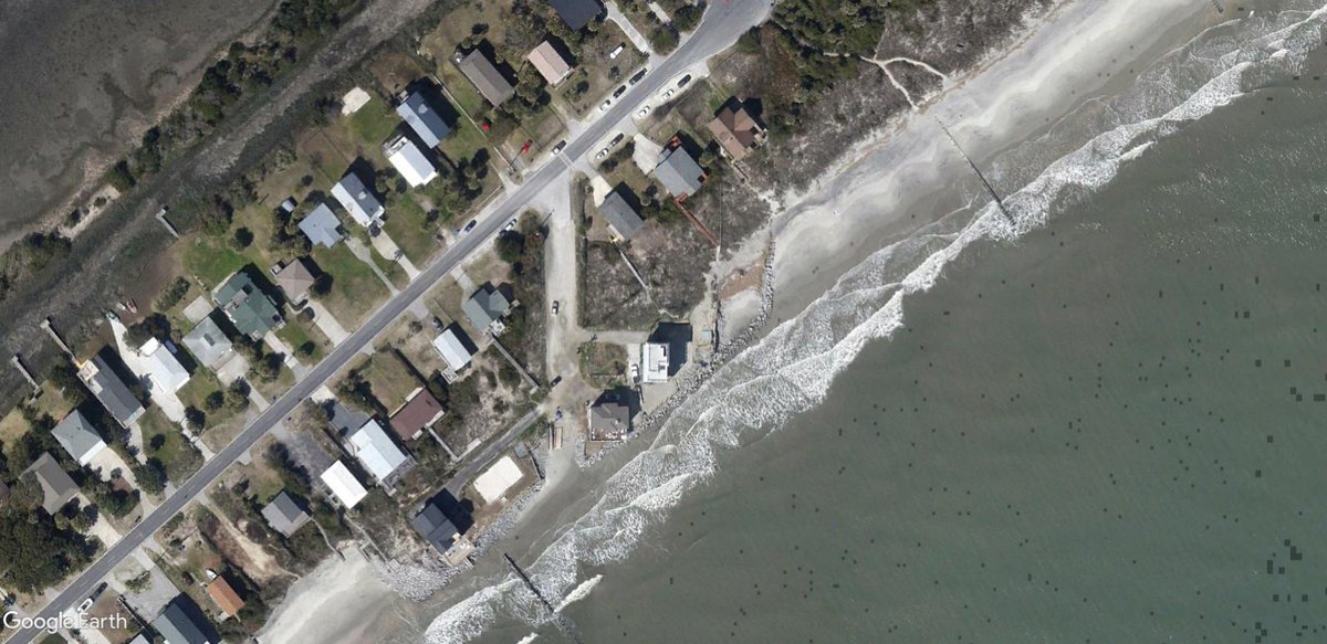 scelp's tweet photo. Would you build a beachfront house on these lots?

After a late 2018 renourishment, a group of Folly Beach property owners stepped forward to claim ownership of newly created dry ground and pursue development before the beach inevitably returns back to ocean.

(1/2) https://t.co/GNx6apdNz1