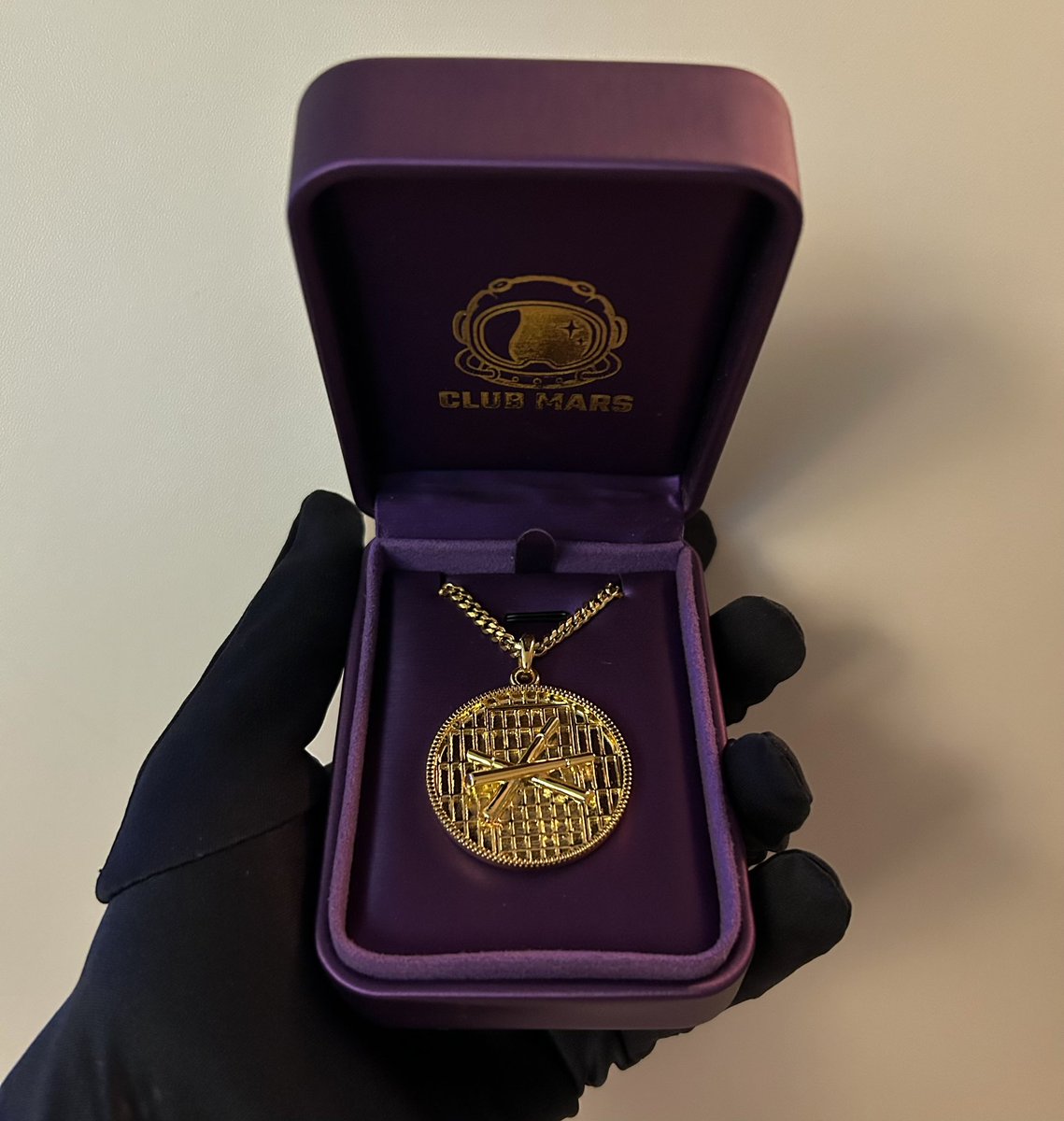 Custom made for the Bosses from <a href="/InmatesOTWT/">Inmates</a>💪🏻

Rep your Gang/NFT show em who you are🔥🔥