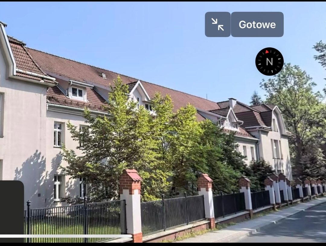 Fana43124688's tweet photo. SZL: Sanatorium we wsi #Bystro/#Bystra/#Bistrai na granicy Ślōnska a Małopolski. Dŏwnij a dźiśej. https://t.co/mFHBL7pU6s