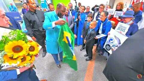 Katheejen's tweet photo. @DcLitunda @TheStarKenya @ntv @ktnhome_ @KTNNewsKE @citizentvkenya @KBCChannel1 It's such a big honour and Great Blessing for a Nation to be Visited by JEHOVAH YAHWEH. 

If that Nation will in turn Honour the LORD by Honouring the MESSENGERS sent to her, then that Nation can &amp; will NEVER remain the same again.
#BrazilReception https://t.co/TNmMDsb3gw