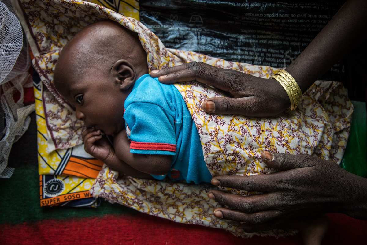 Unicefniger's tweet photo. En cette Journée internationale de la charité, nous souhaitons remercier nos soutiens, nos partenaires et toutes les personnes qui se mobilisent pour les droits des enfants.

Rien ne nous arrêtera tant que nous n’aurons pas bâti un monde meilleur #PourChaqueEnfant. https://t.co/JFMb8hHQo0