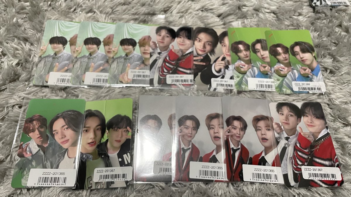 f_915s's tweet photo. straykids スキズ トレカ 交換 social path 
ソミニュ ユニットトレカ

譲
写真のもの

求
画像二枚目 ハート印

お気軽にお声がけください🙌🏻
大阪公演9月10日手渡し優先
郵送も可能です📮 
よろしくお願いします🙇🏻‍♀️ https://t.co/MZb7WemAbD