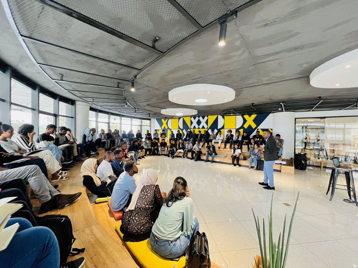 alx_ethiopia's tweet image. Our community gathered for an enlightening MasterClass with Abenezer Gebre, our Master Trainer. 

Discover the secrets of entrepreneurship and join our vibrant community at alxethiopia.com. 

#ALXEthiopia #BusinessMasterClass #Empowerment #EntrepreneurialJourney