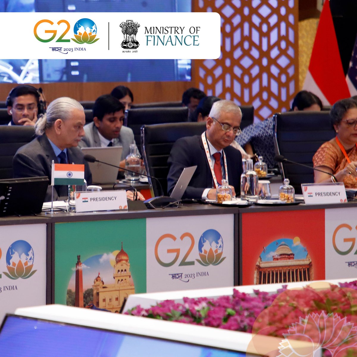 Discussion is underway at the Finance Deputies meeting in New Delhi ahead of the #G20 #LeadersSummit.

Delegates are deliberating upon finalising the outcomes of the #G20 #FinanceTrack Working Groups 2023 under #G20India Presidency. 

#OneEarthOneFamilyOneFuture