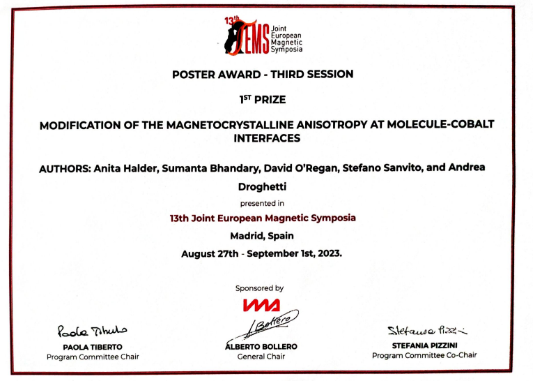 Congratulations to <a href="/TCD_physics/">TCD_physics</a>  @MSCActions  Dr <a href="/AnitaHalder19/">Anita Halder</a> for her recent 1st poster prize at <a href="/JEMSmagnetic/">The Joint European Magnetic Symposia</a>! <a href="/ambercentre/">AMBER</a> <a href="/cranntcd/">cranntcd</a>