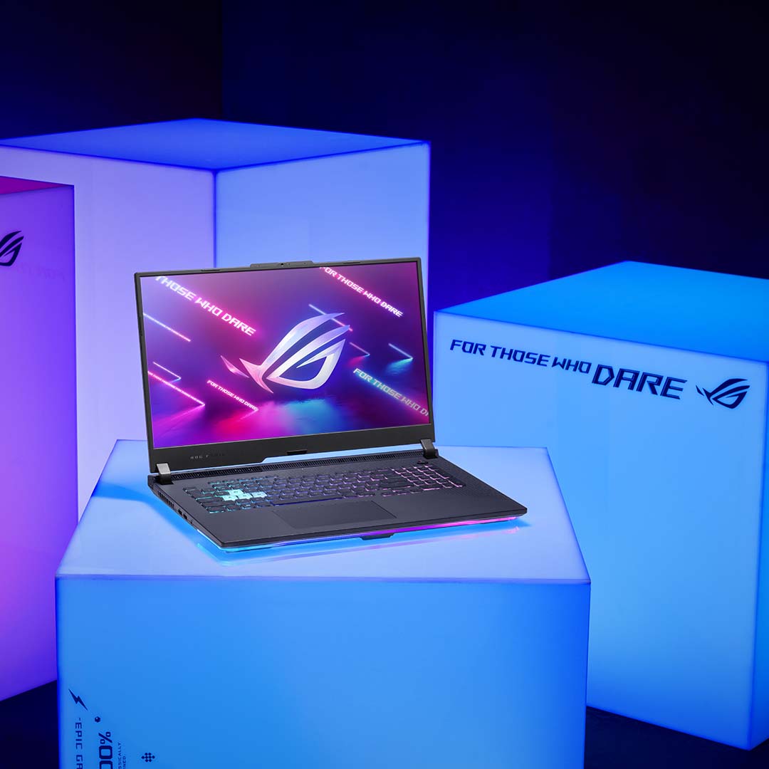 ASUS_ROGUK's tweet photo. With up to an NVIDIA GeForce RTX™ 4070 Laptop GPU and AMD Ryzen™ 9 7945HX CPU, the ROG Strix G17 provides powerful gaming experience with improved cooling system.
#ROG #StrixG17 https://t.co/dDrqLi75XV