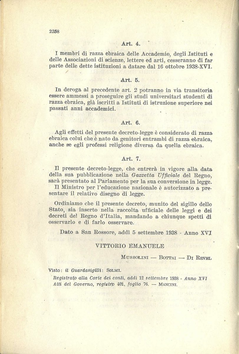 AlekosPrete's tweet photo. Art. 4. 
I membri di razza ebraica delle Accademie, degli Istituti e delle Associazioni di scienze, lettere ed arti, cesseranno di far parte delle dette istituzioni a datare dal 16 ottobre 1938-XVI. https://t.co/YLc4tJhMf8