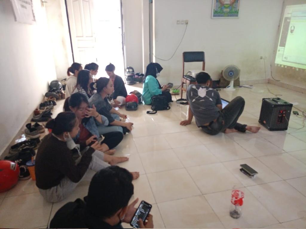 Alifridhowi1's tweet photo. Nobar Milenial untuk memberikan #RestuUntukGanjar https://t.co/J6gJXLlWjh