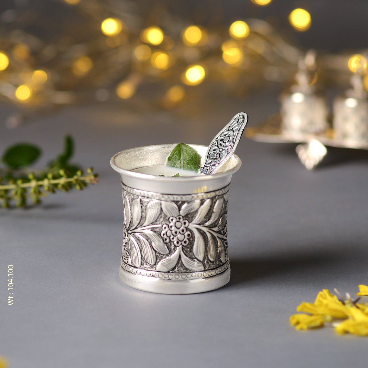 KrishnaSilver36's tweet image. ►WhatsApp Us:wa.link/bxtv
►Call/Video Call+918499011111    
PanchaPatra is the most important part of a pooja and the best way to welcome guests.
►Explore our Latest Collection instagram.com/krishna.house.… #KrishnaSilver36 #panchaPatra #silverpanchapatra