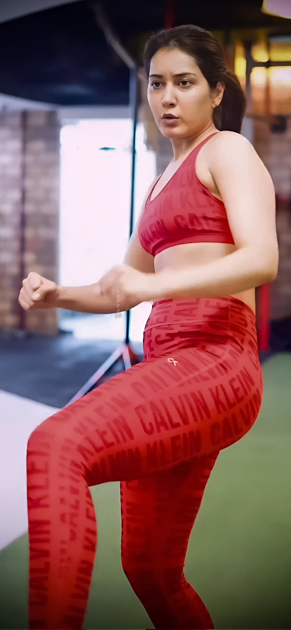 F5QKS_ebEAABl1c?format=jpg&name=large