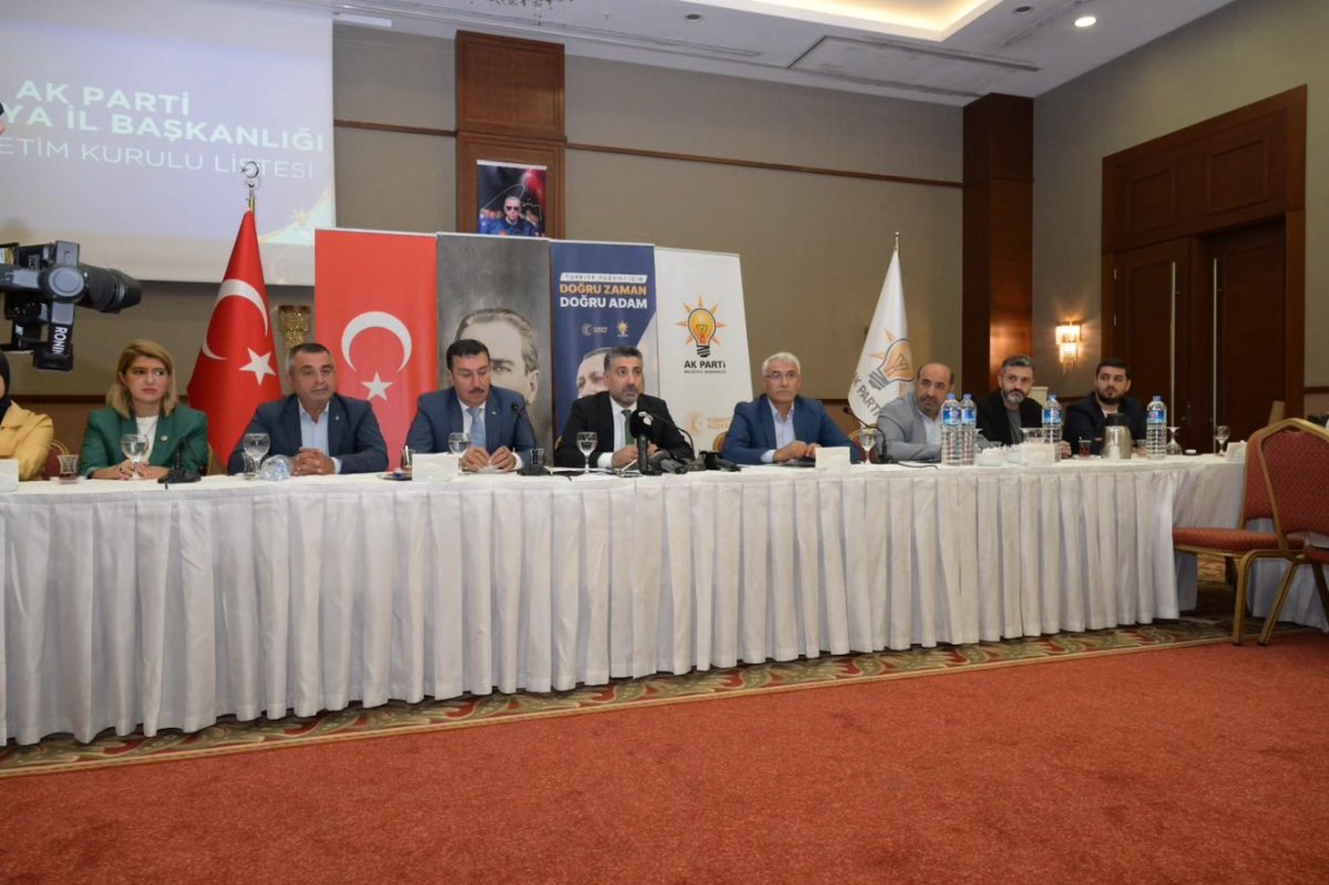 ihsankocatr's tweet photo. AK Parti Malatya İl Başkanımız Sn. Namık Gören Başkanlığında İl Yönetim Kurulumuzun açıklandığı basın toplantısına katılım sağladık. 

Yeni Yönetim Kurulunun #Malatya mıza ve Partimize hayırlı olmasını dilerim. https://t.co/UNWJMIMdqv